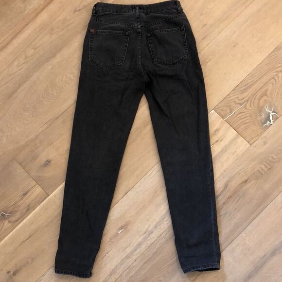 BDG Black ‘Mom’ Jean (W25) - Picture 4 of 5